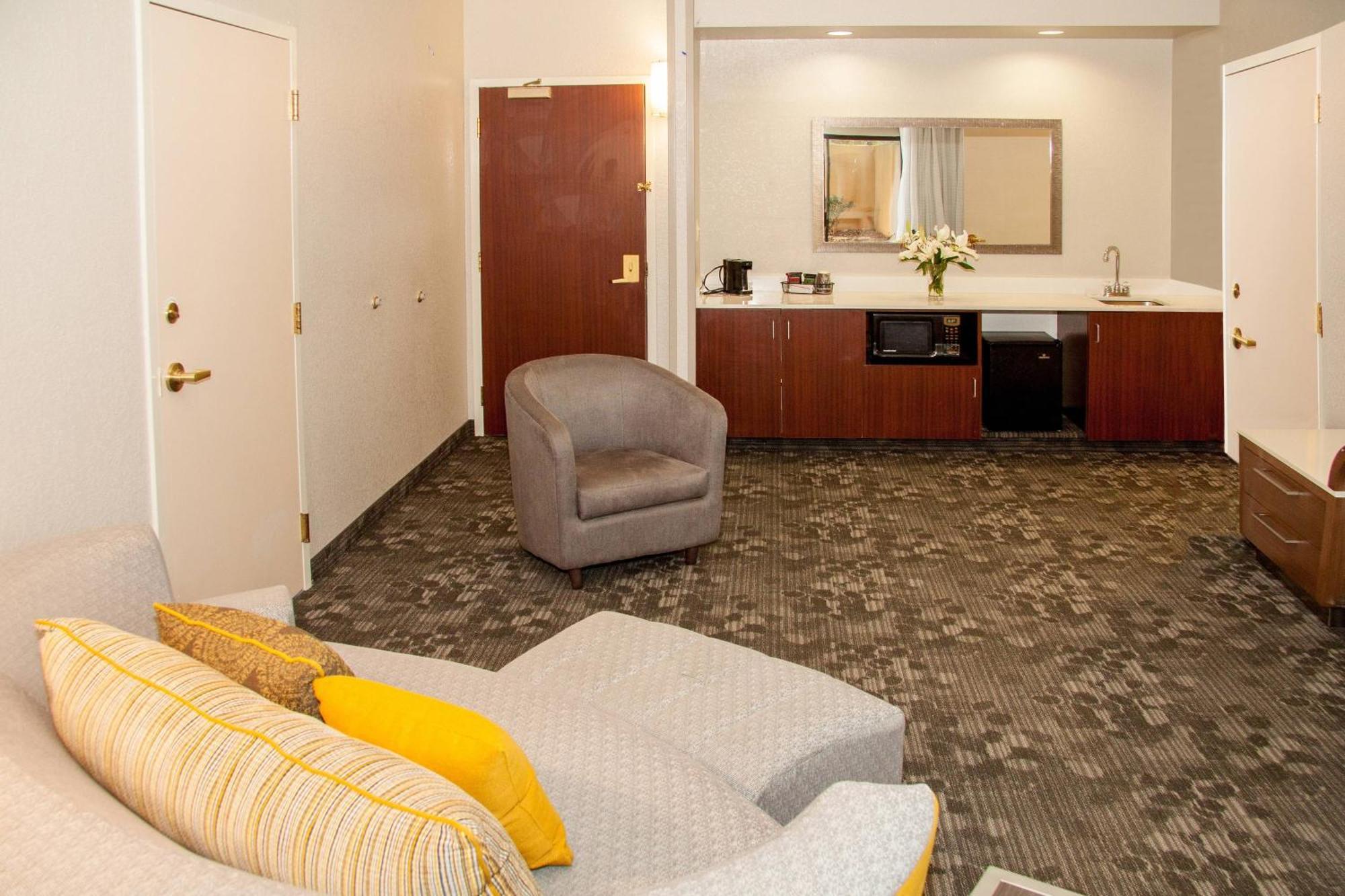 Courtyard By Marriott Rocky Mount Hotel Luaran gambar